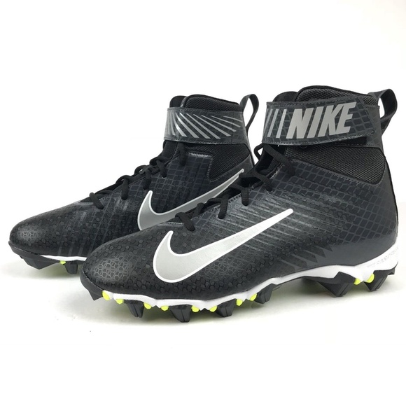 1y football cleats